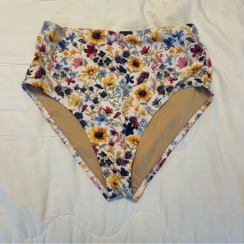 Bikini bottoms